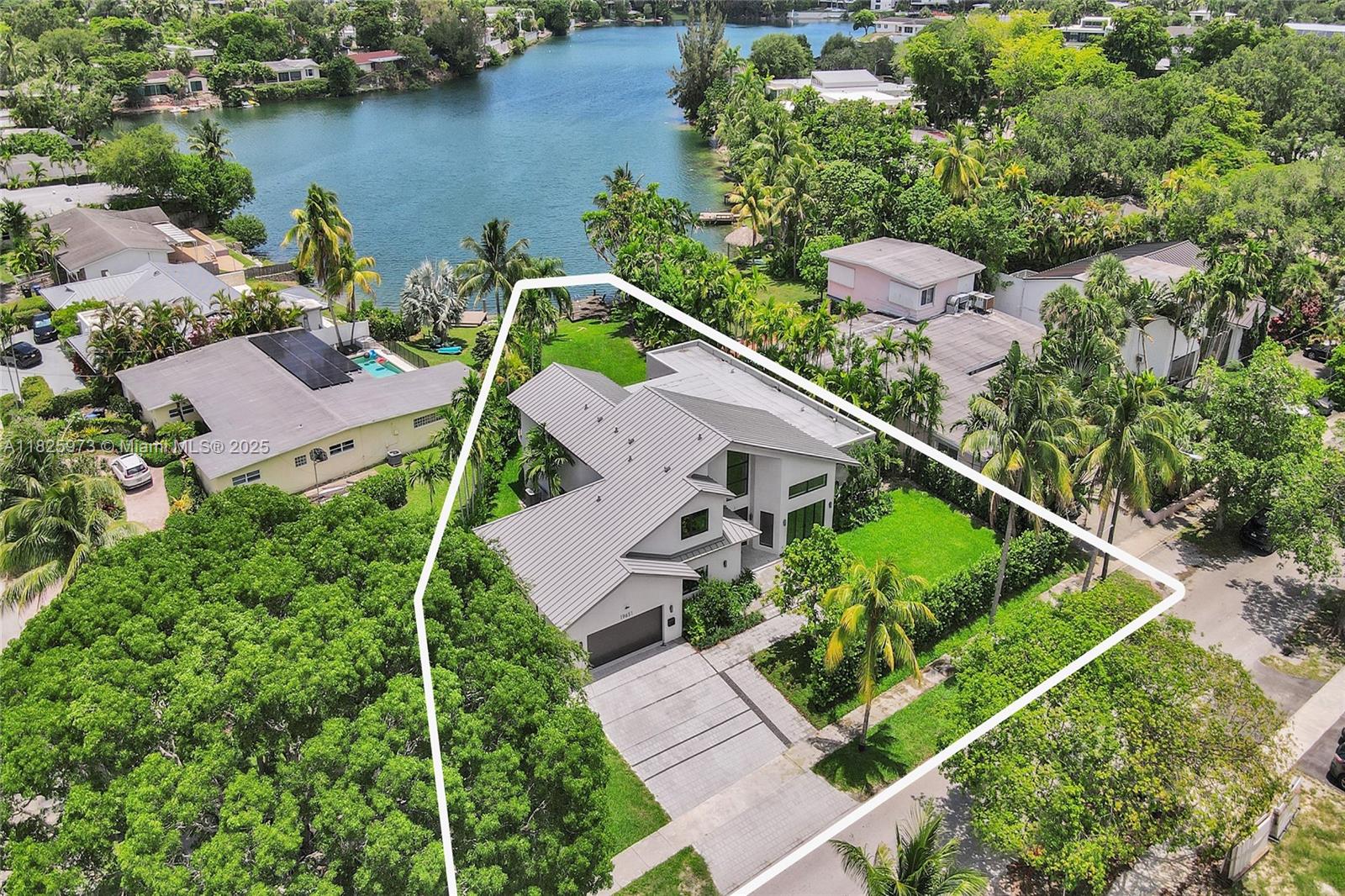 SKY LAKE - Residential