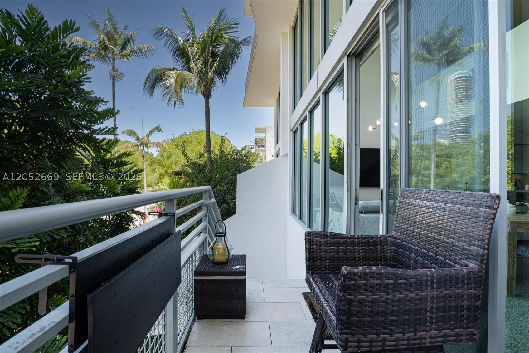 ABSOLUT CONDO - Residential