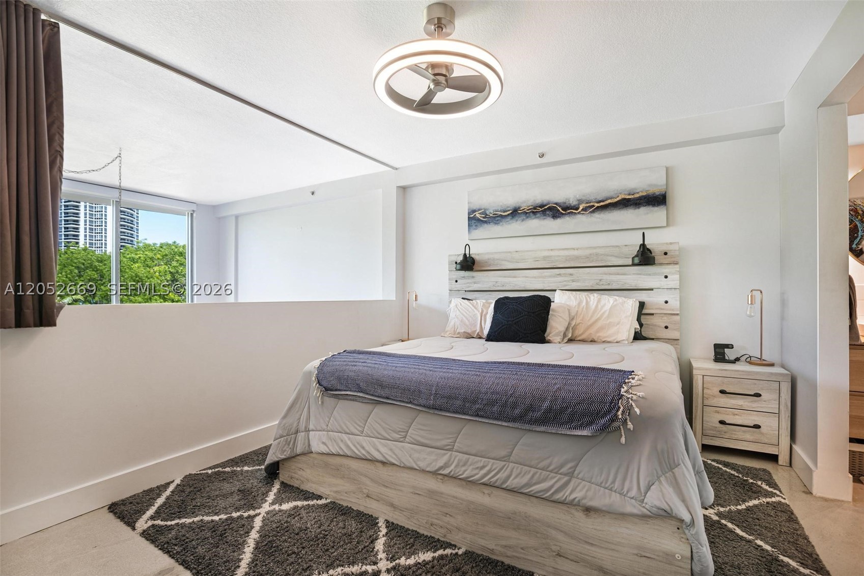 ABSOLUT CONDO - Residential