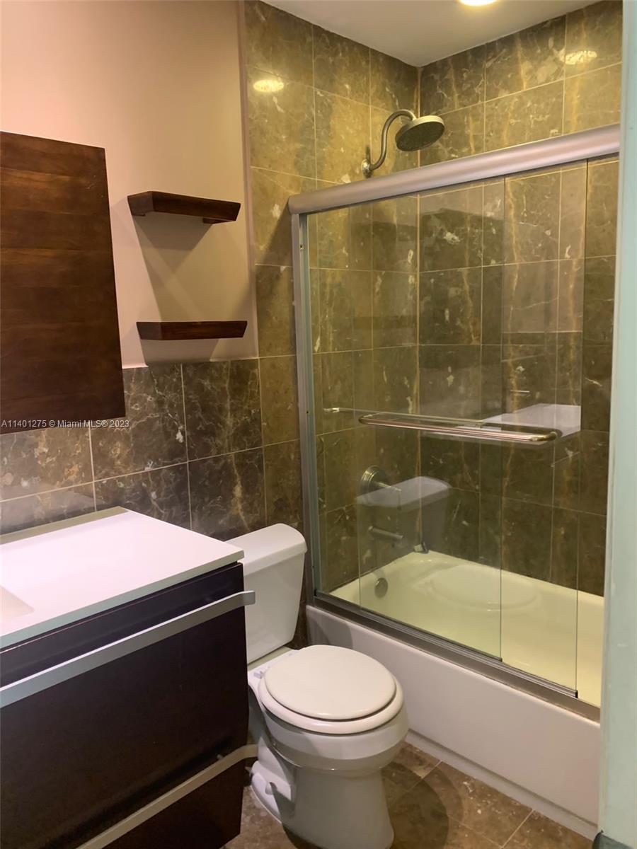 DORAL PK COUNTRY CL VILLA - Residential Lease