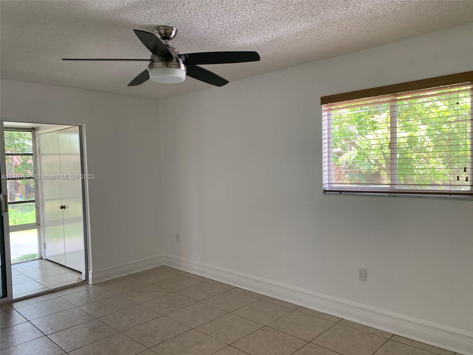 DORAL PK COUNTRY CL VILLA - Residential Lease