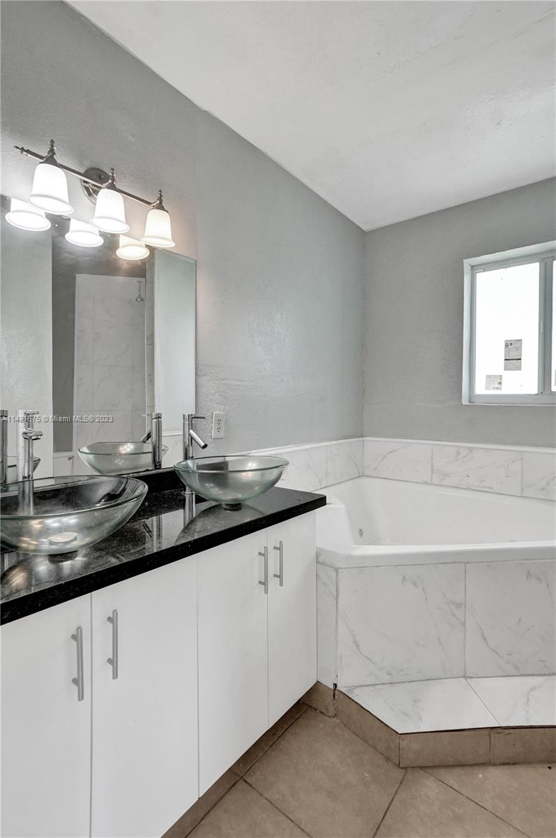 MELROSE PARK SEC 4 - Residential Lease