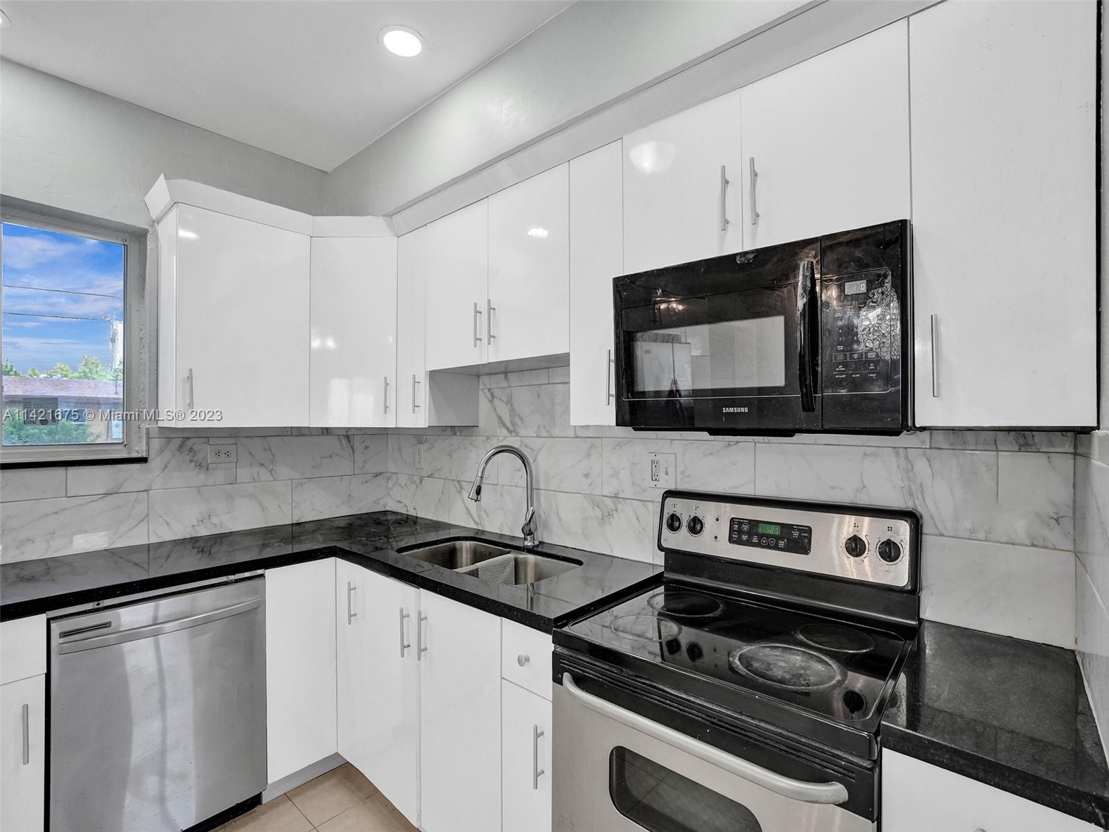 MELROSE PARK SEC 4 - Residential Lease