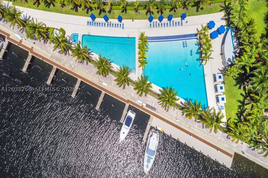 ARTECH RESIDENCES AT AVEN - Residential Lease