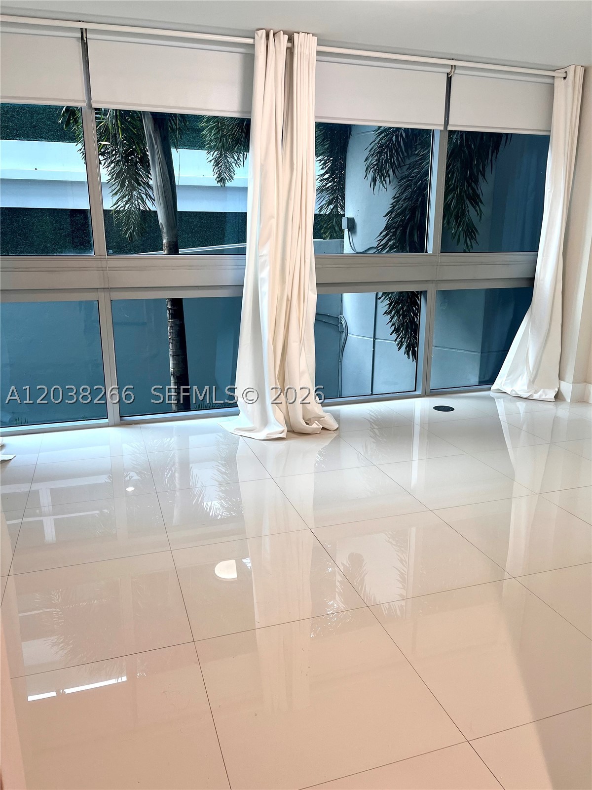 ARTECH RESIDENCES AT AVEN - Residential Lease