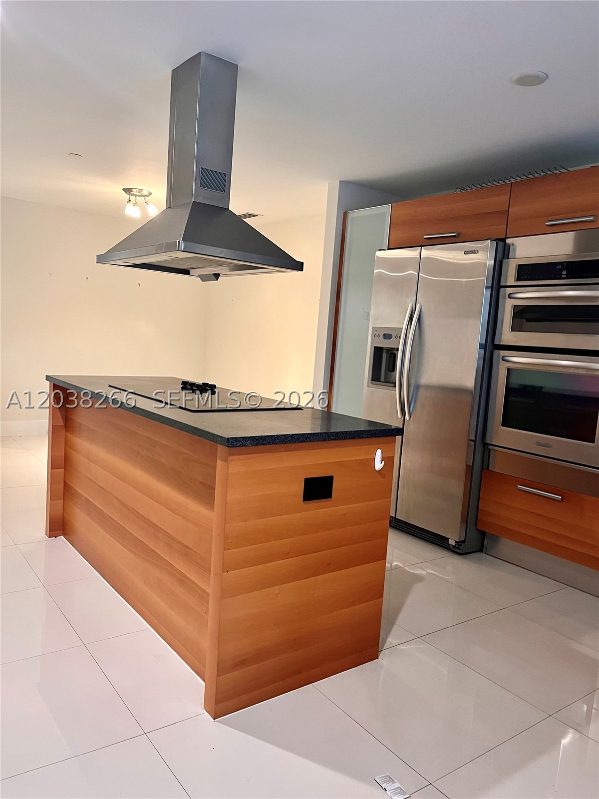 ARTECH RESIDENCES AT AVEN - Residential Lease
