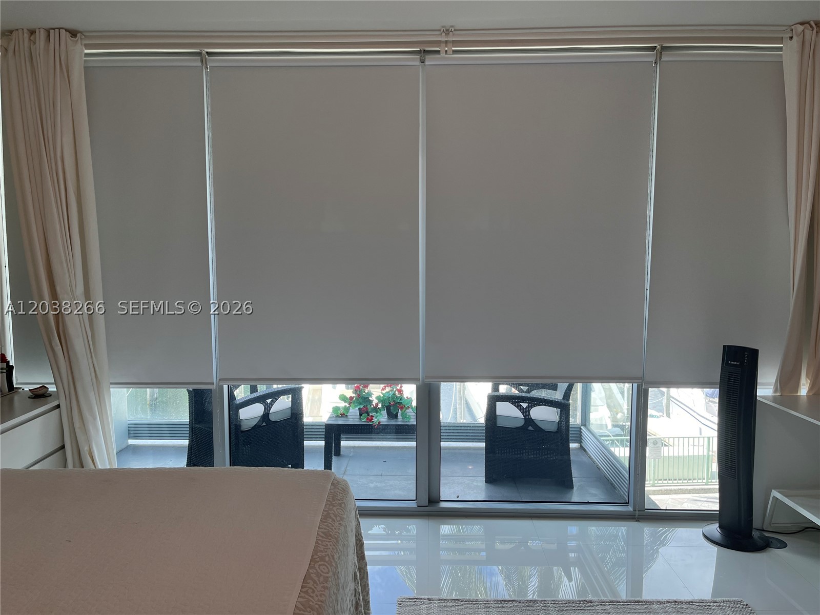 ARTECH RESIDENCES AT AVEN - Residential Lease