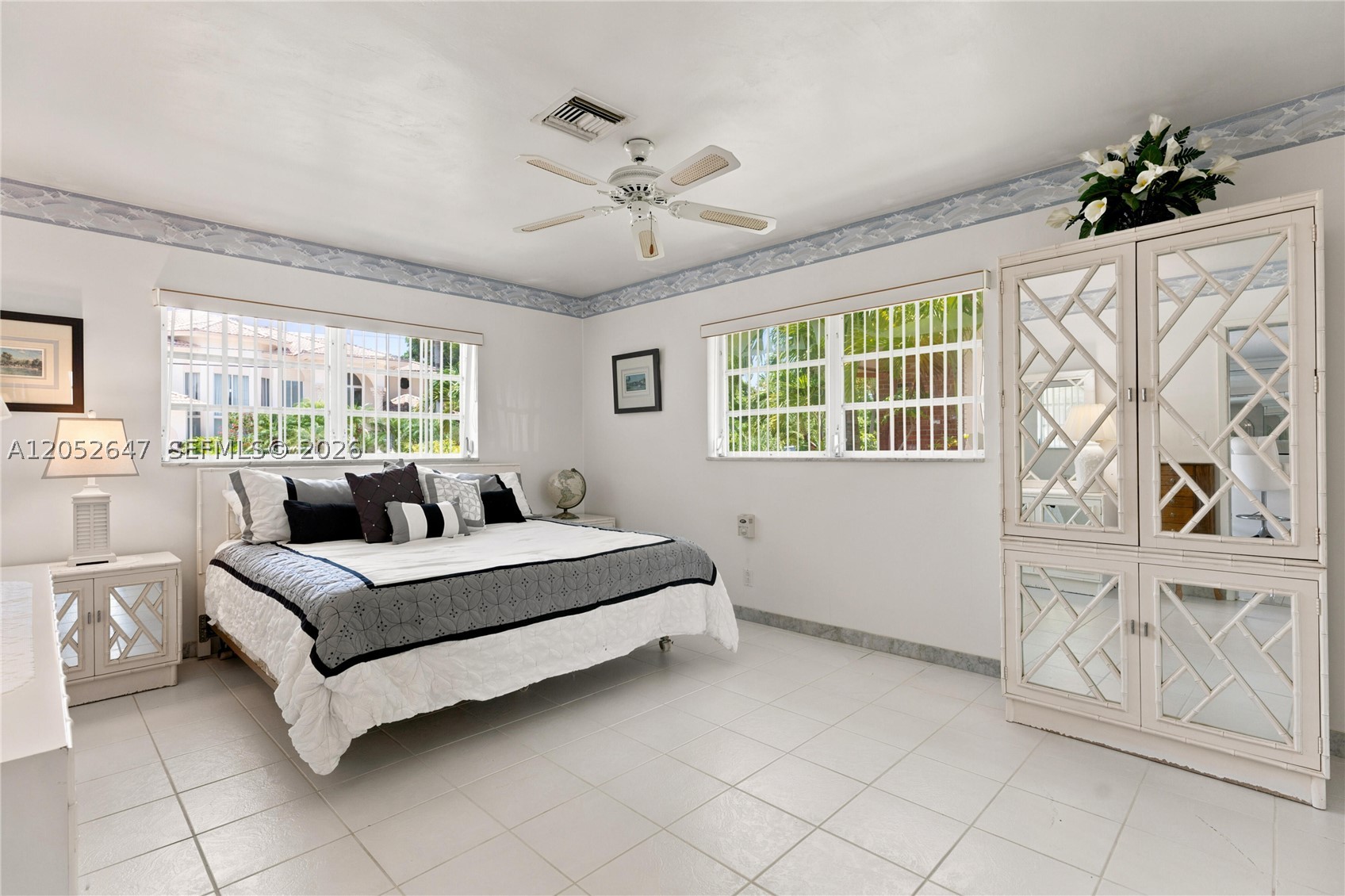 BERMUDA-RIVIERA SUB OF GAL - Residential