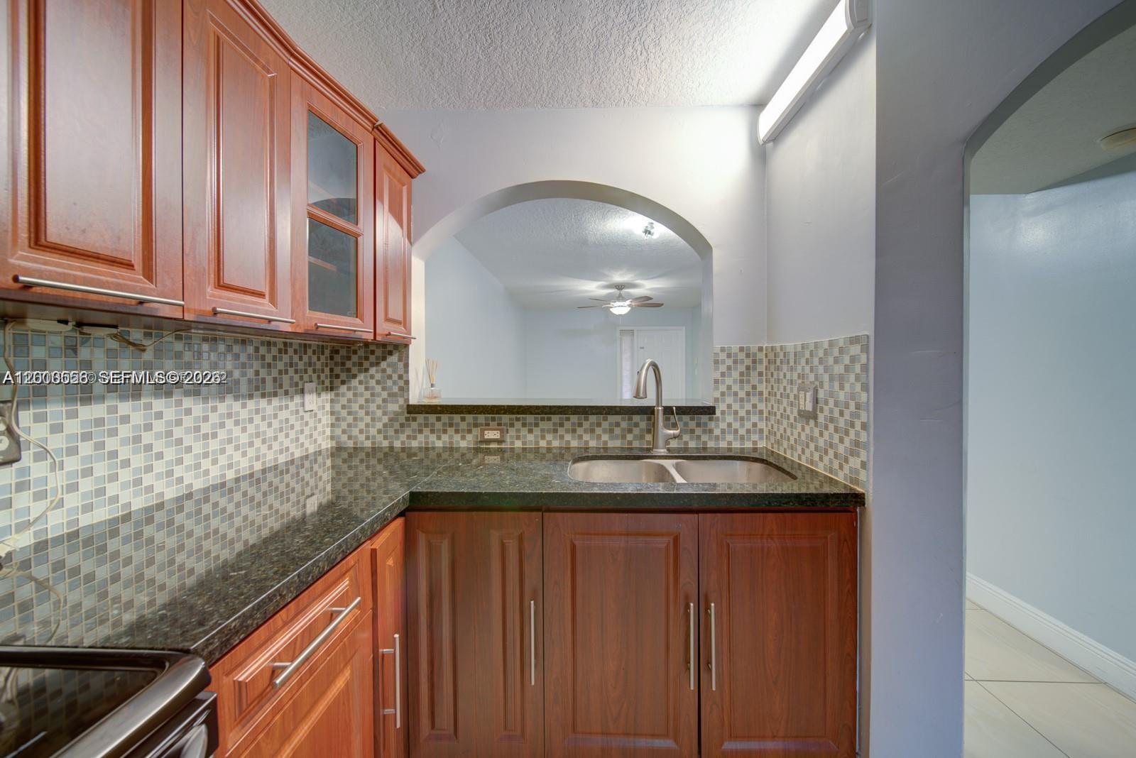 VENETIA GARDENS SOUTH CON - Residential