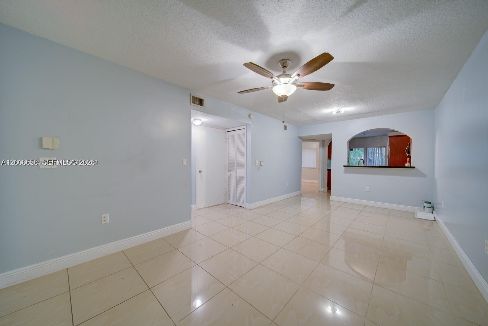 VENETIA GARDENS SOUTH CON - Residential