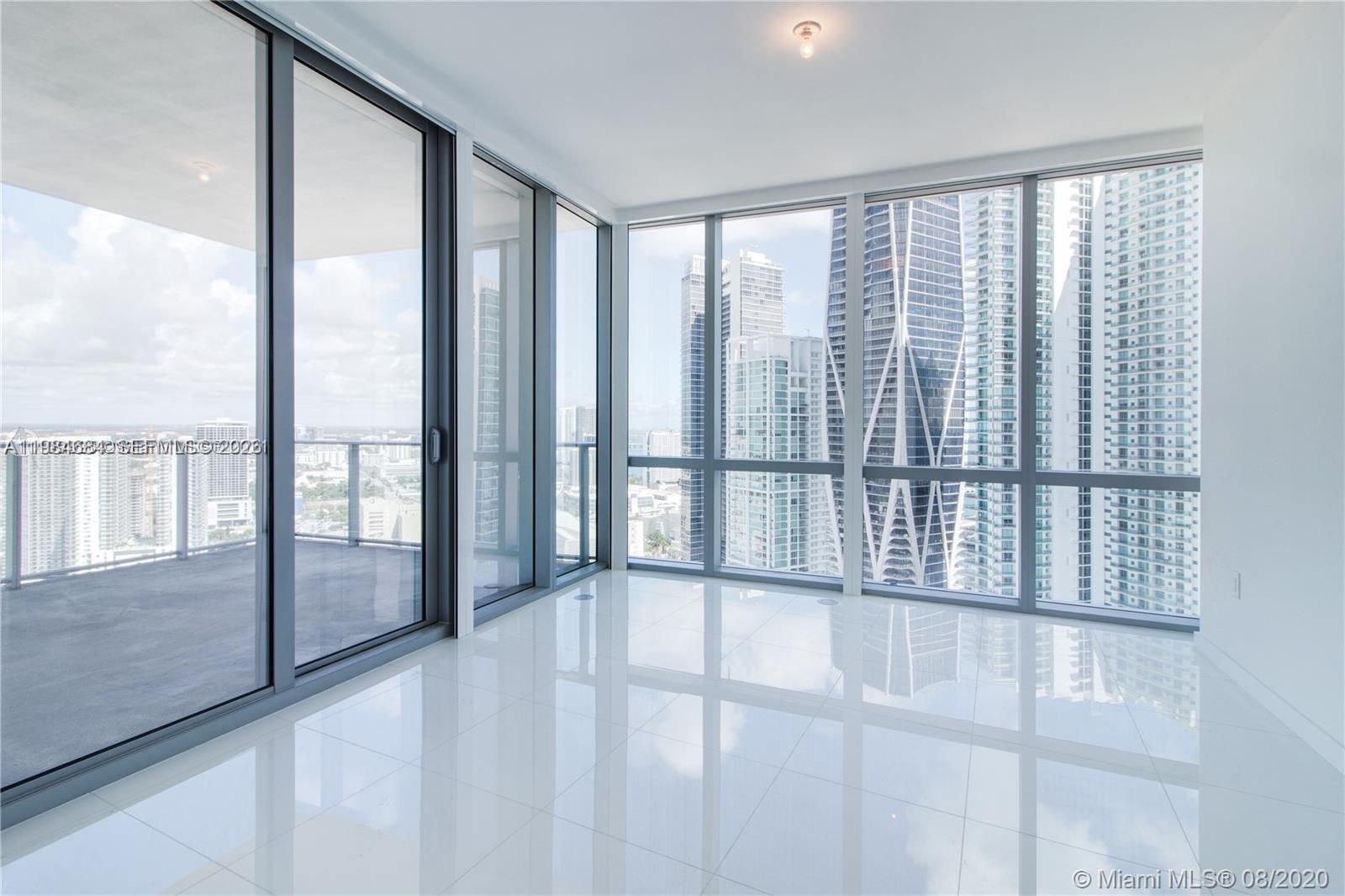 PARAMOUNT MIAMI WORLD - Residential