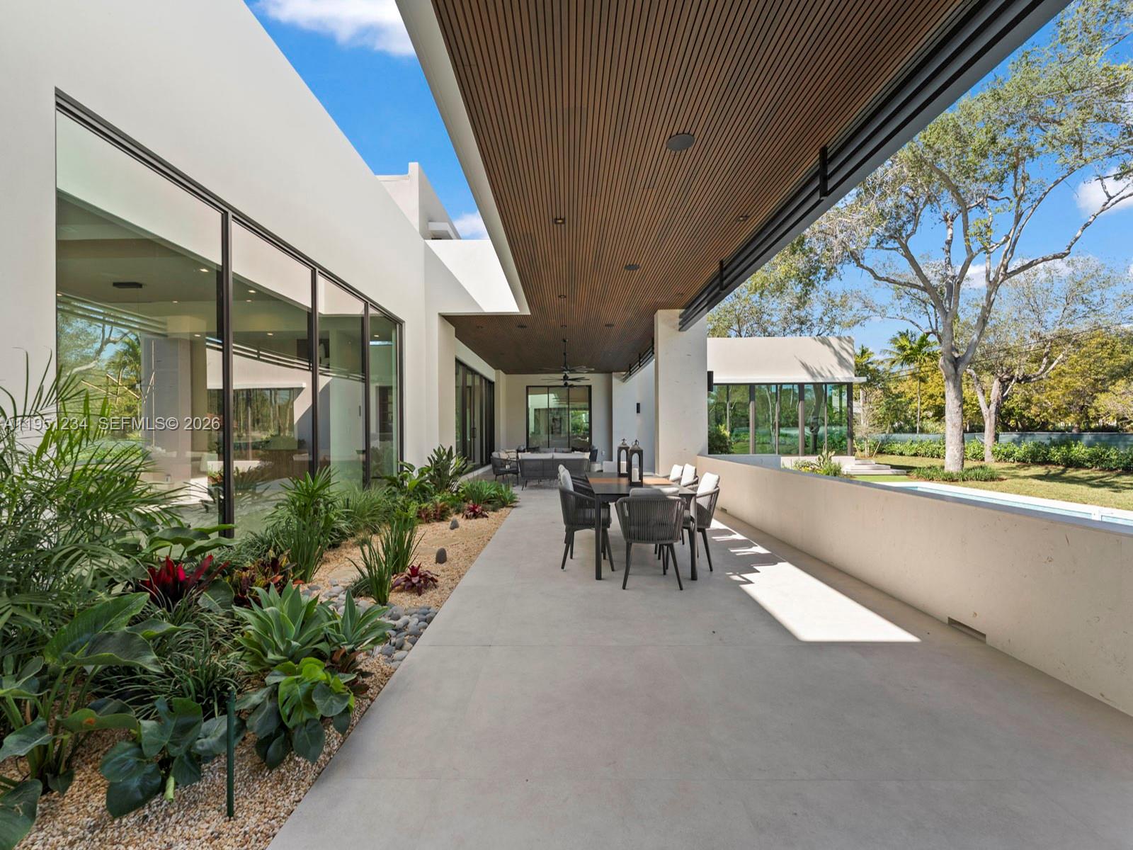 FARMERS ACRES - Residential