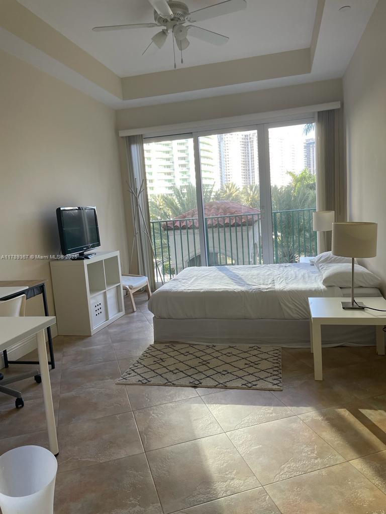 TURNBERRY VILLAGE - Residential