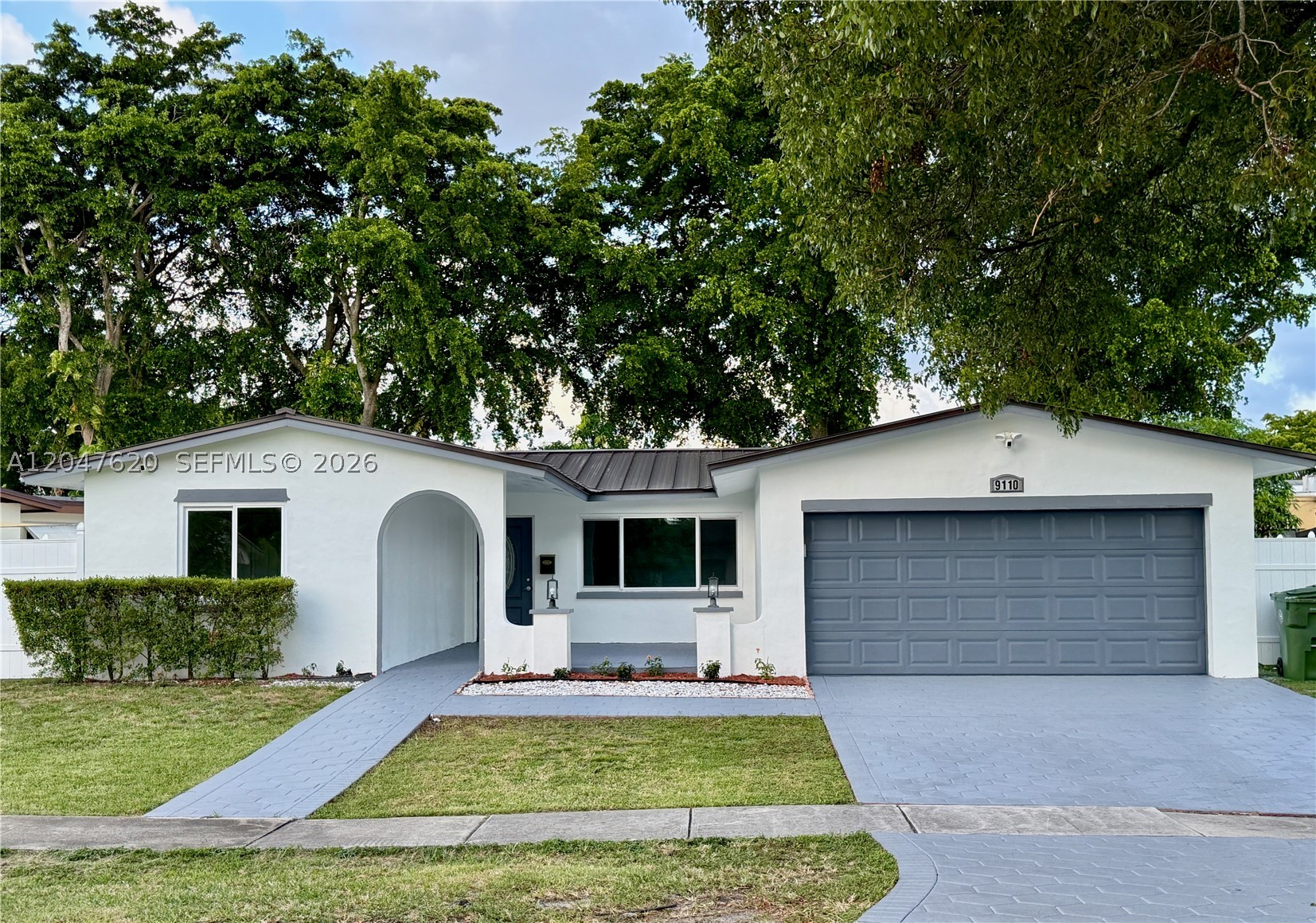 UNIVERSITY HEIGHTS - Residential