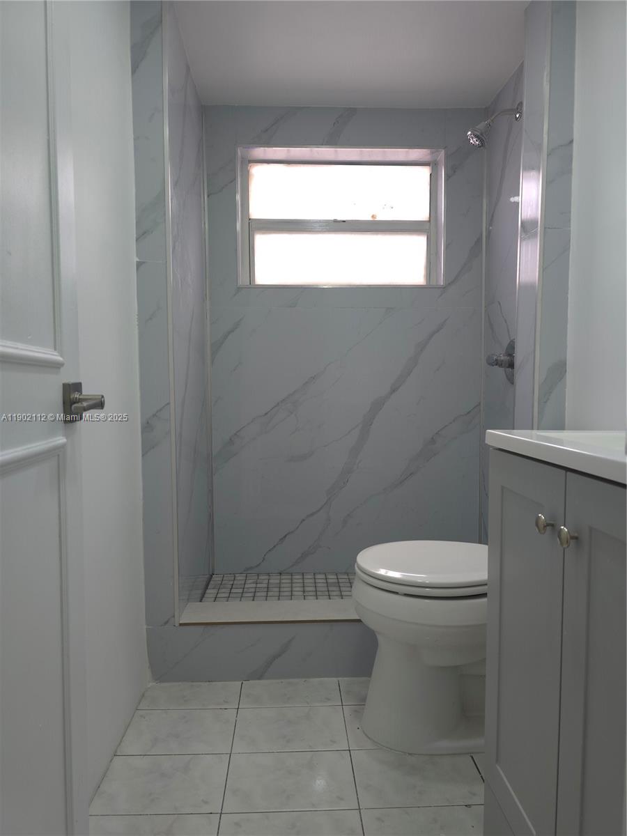 WASHINGTON AVE CONDO - Residential Lease