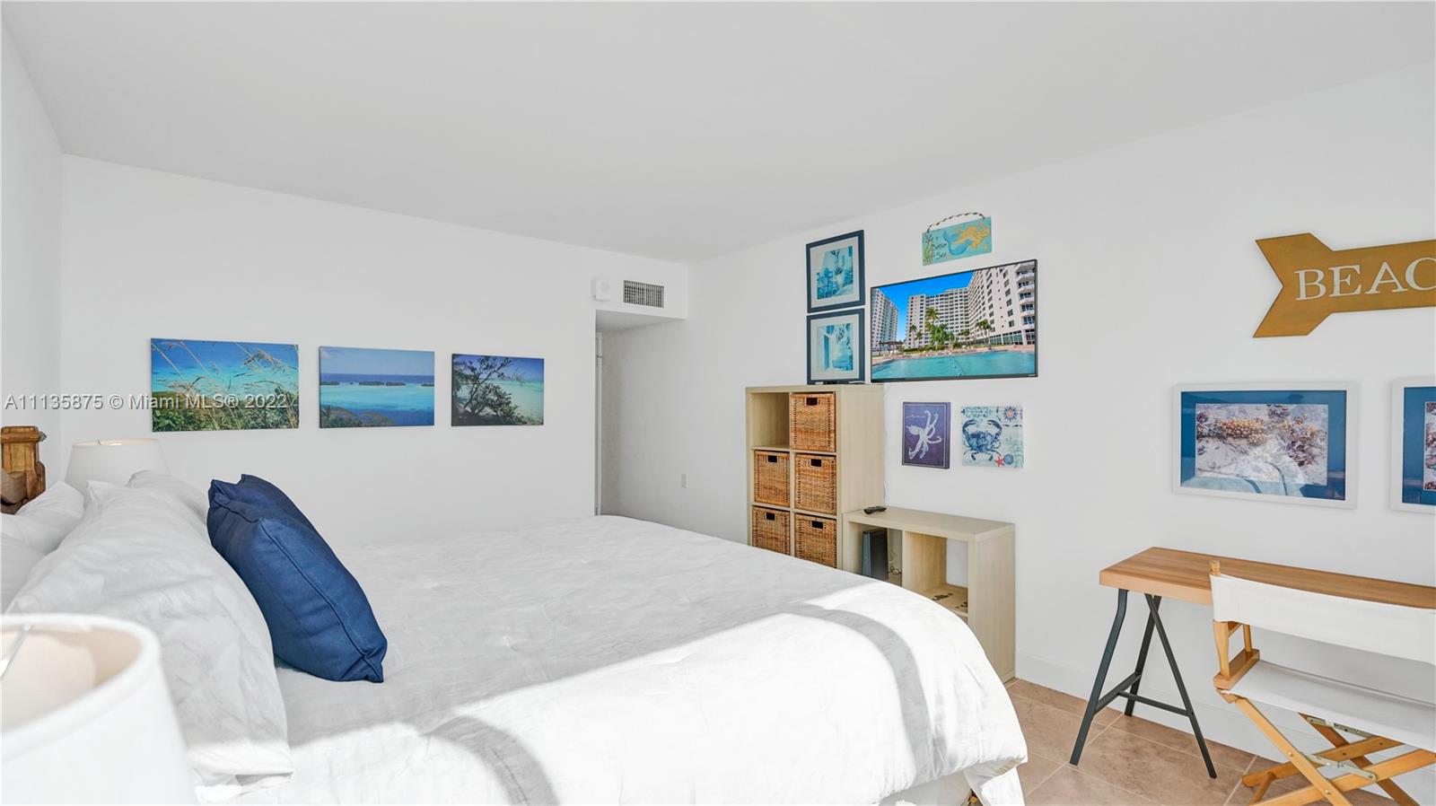 THE CARRIAGE CLUB NORTH C - Residential Lease