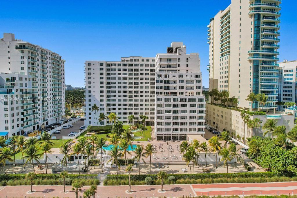 THE CARRIAGE CLUB NORTH C - Residential Lease
