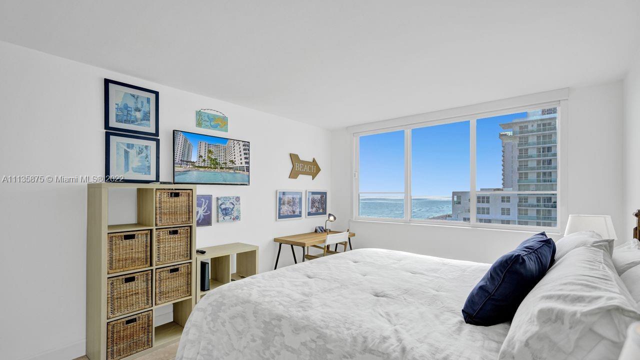 THE CARRIAGE CLUB NORTH C - Residential Lease