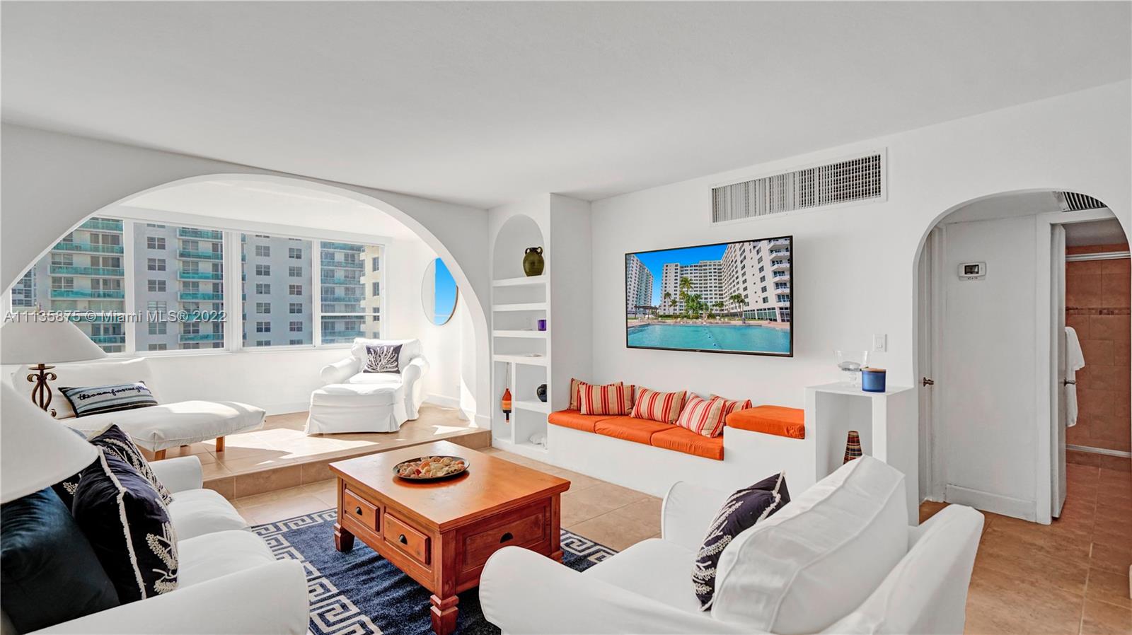 THE CARRIAGE CLUB NORTH C - Residential Lease