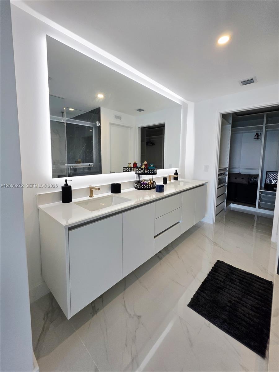 Aria Reserve Miami - Residential
