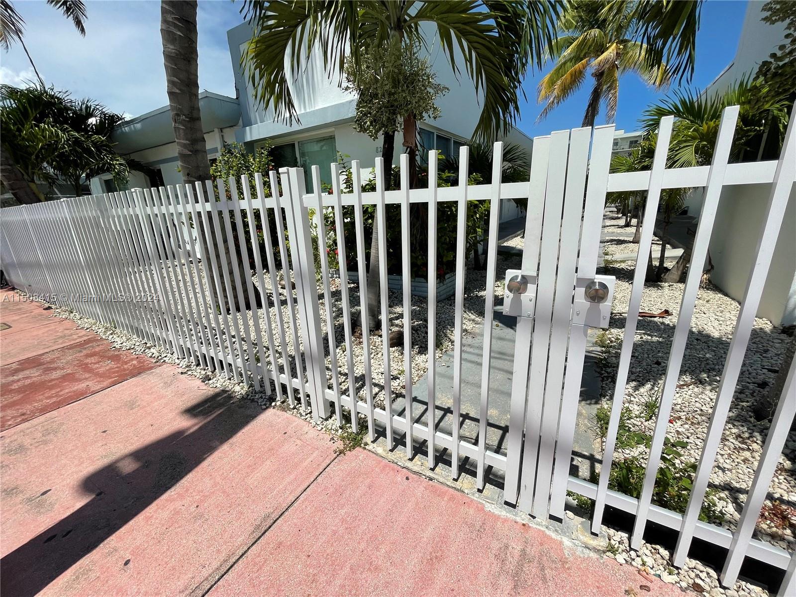 BISCAYNE BCH SUB - Residential Lease