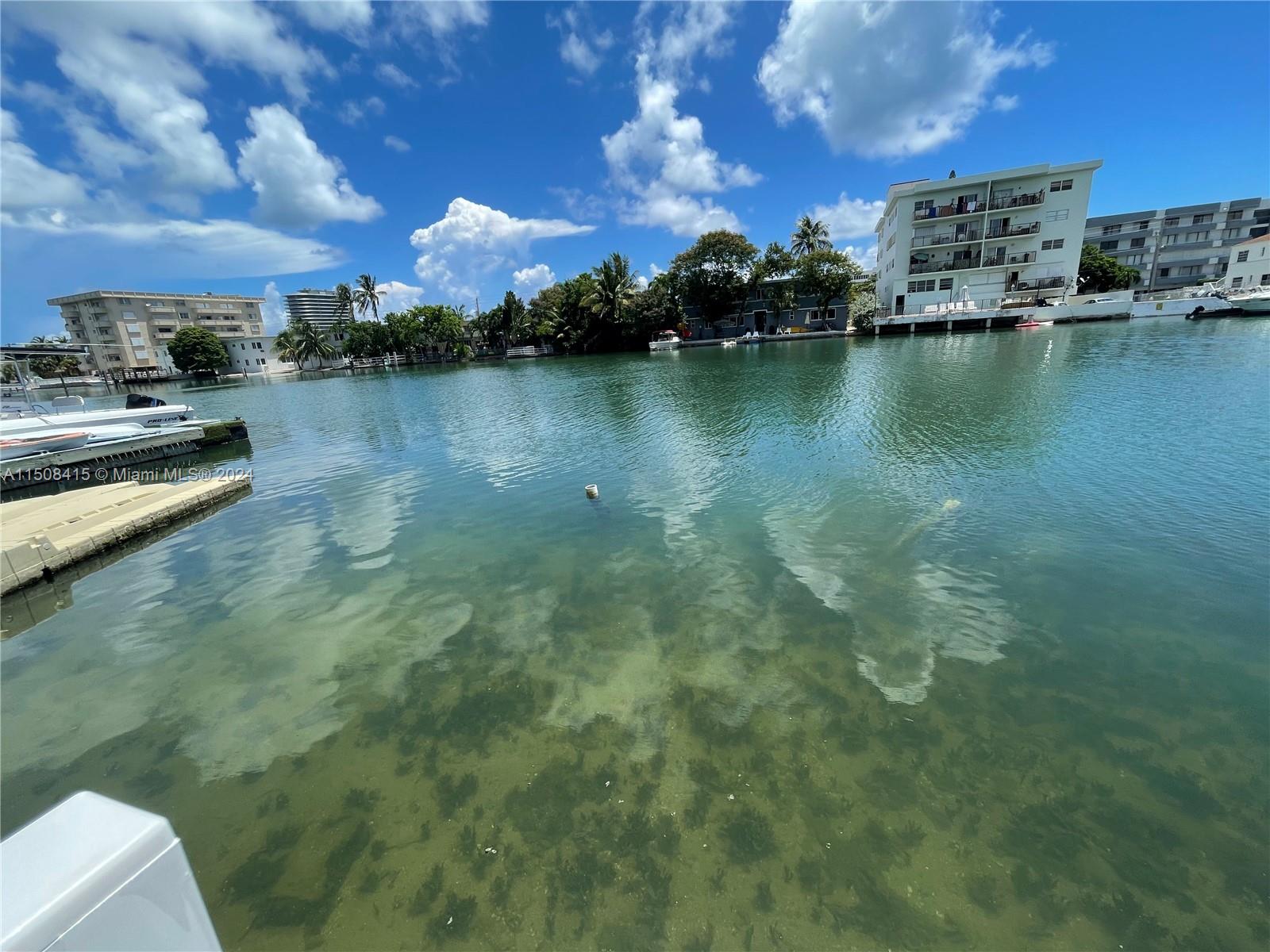 BISCAYNE BCH SUB - Residential Lease
