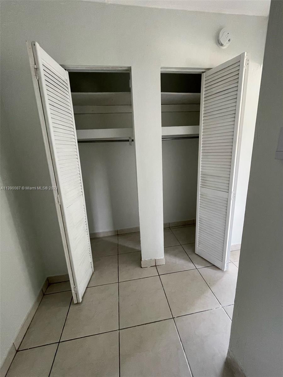 TAMIAMI CITY - Residential Lease