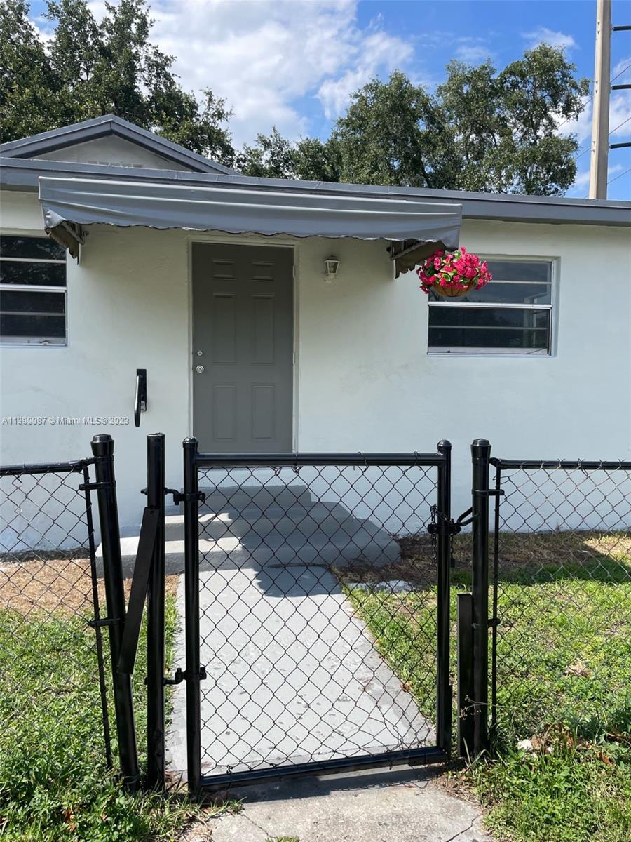 TAMIAMI CITY - Residential Lease