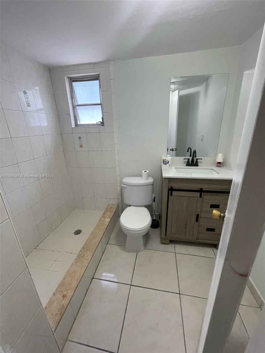TAMIAMI CITY - Residential Lease