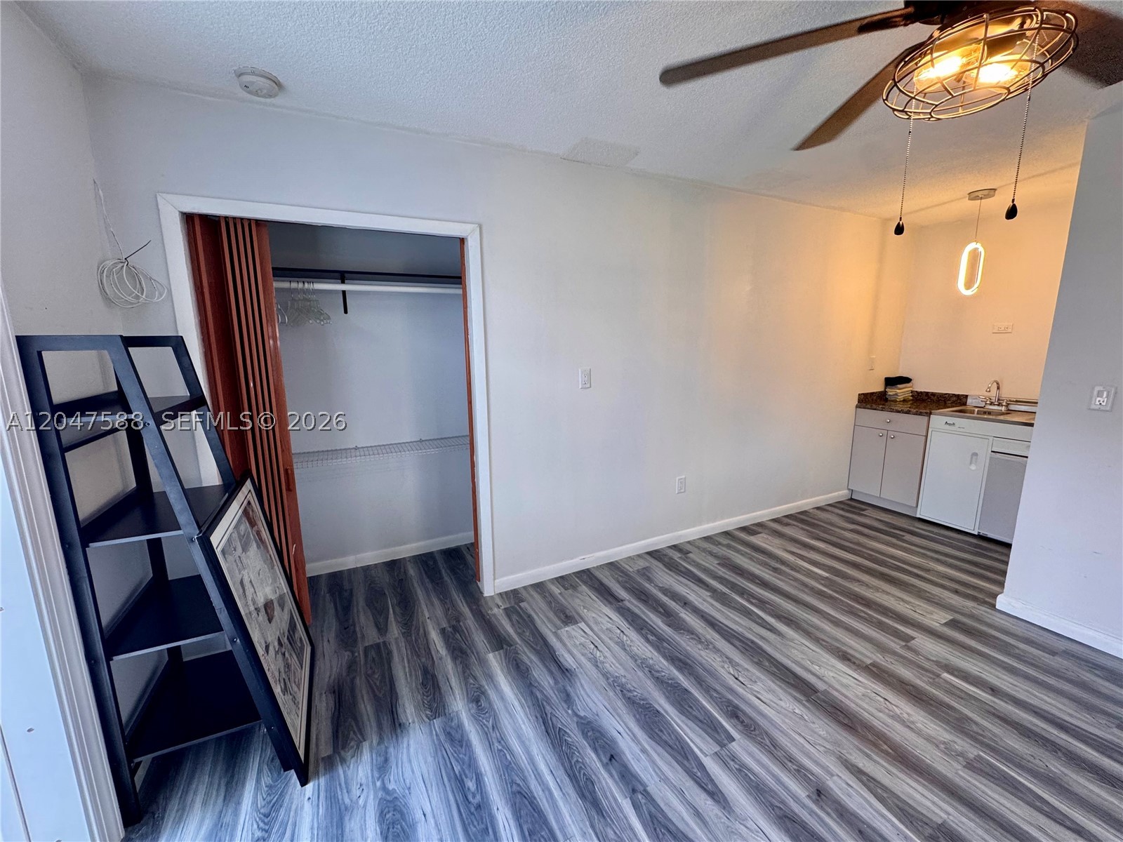 COMFORT GARDENS 1ST ADDN - Residential Lease