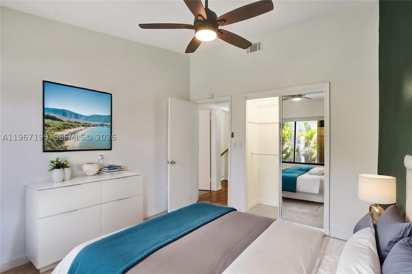 LAKEVIEW TOWNHOUSES CONDO - Residential