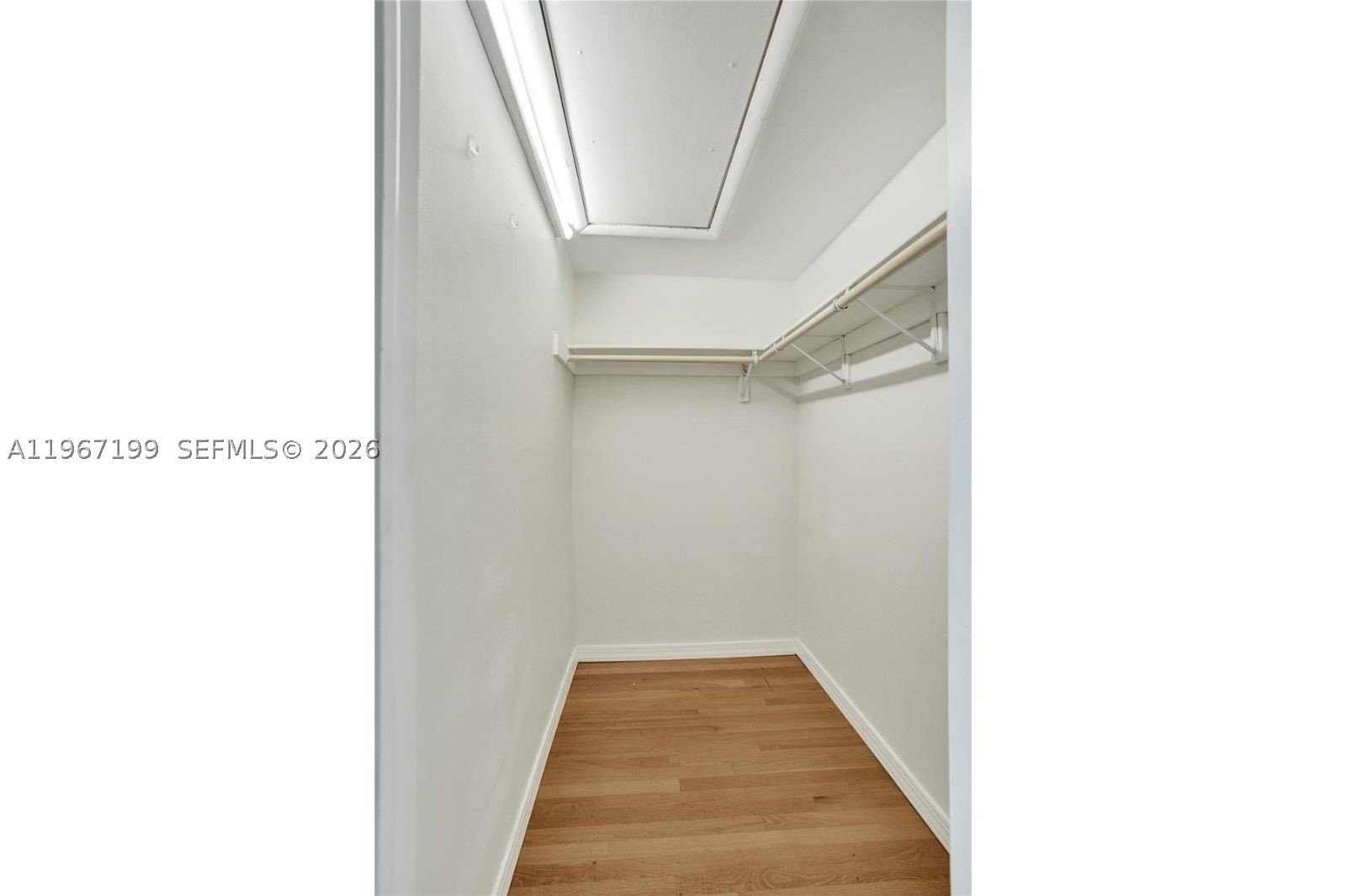 LAKEVIEW TOWNHOUSES CONDO - Residential