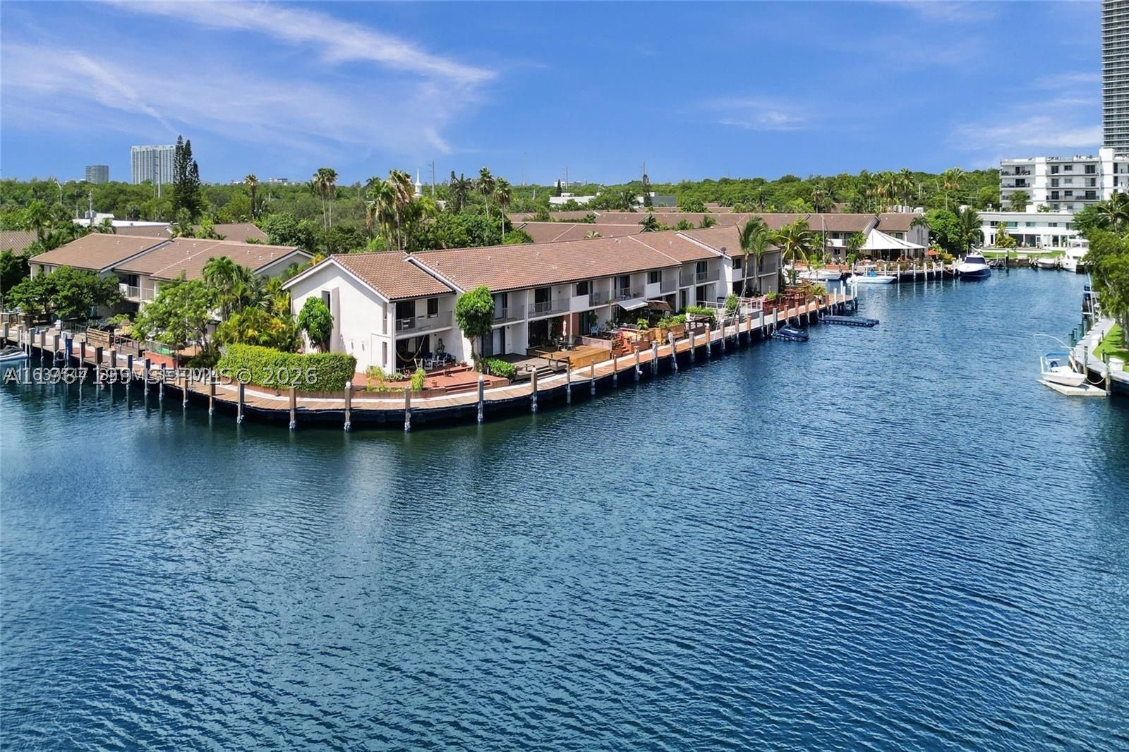 LAKEVIEW TOWNHOUSES CONDO - Residential