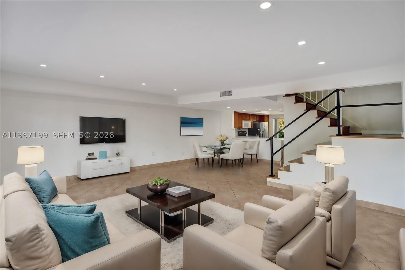 LAKEVIEW TOWNHOUSES CONDO - Residential