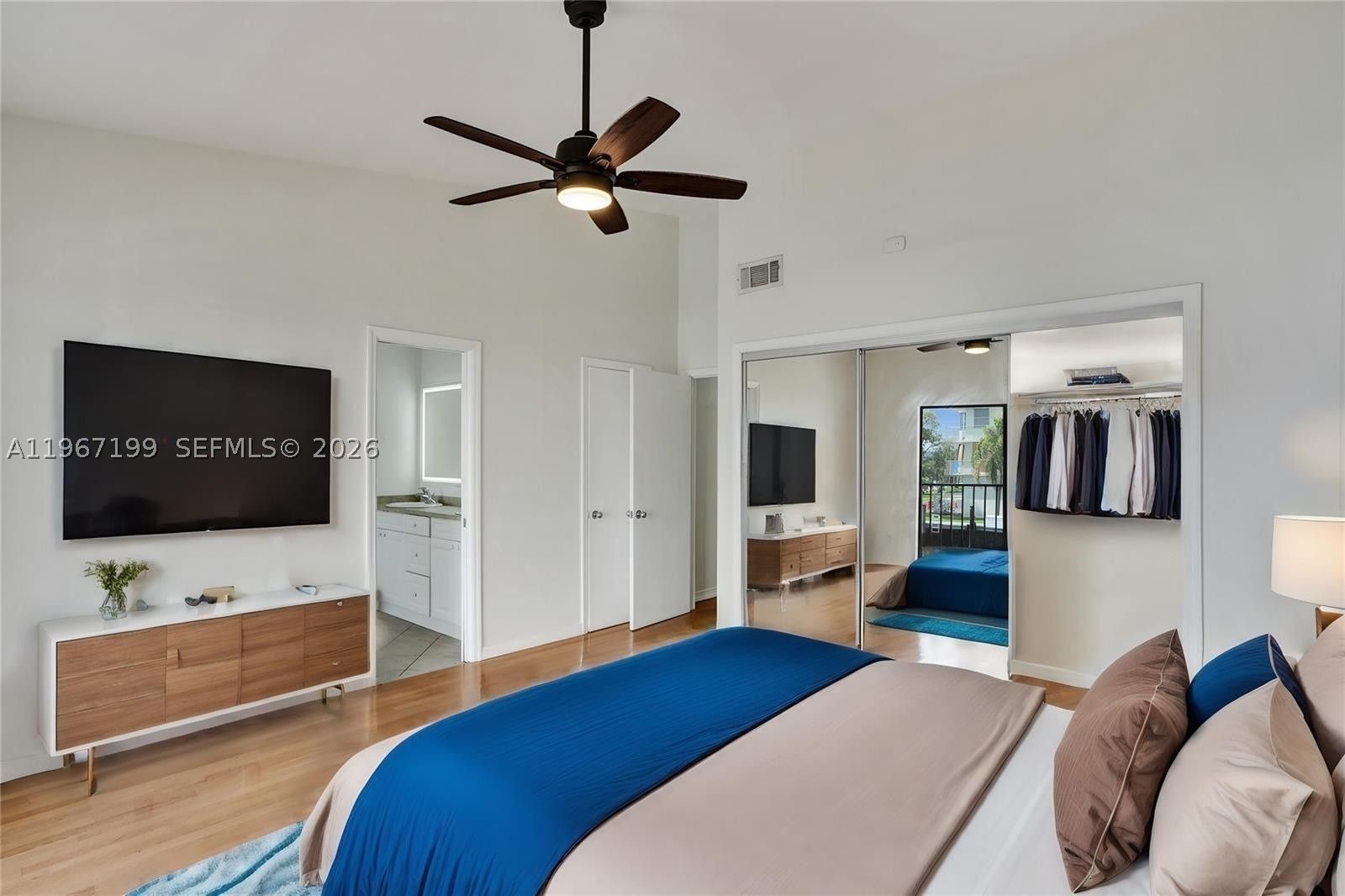 LAKEVIEW TOWNHOUSES CONDO - Residential