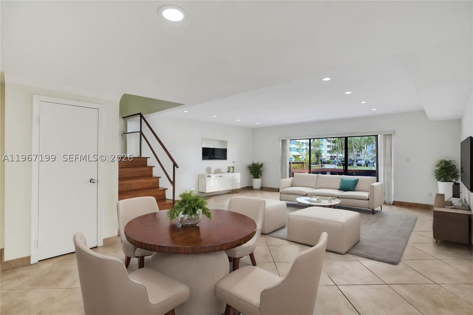 LAKEVIEW TOWNHOUSES CONDO - Residential
