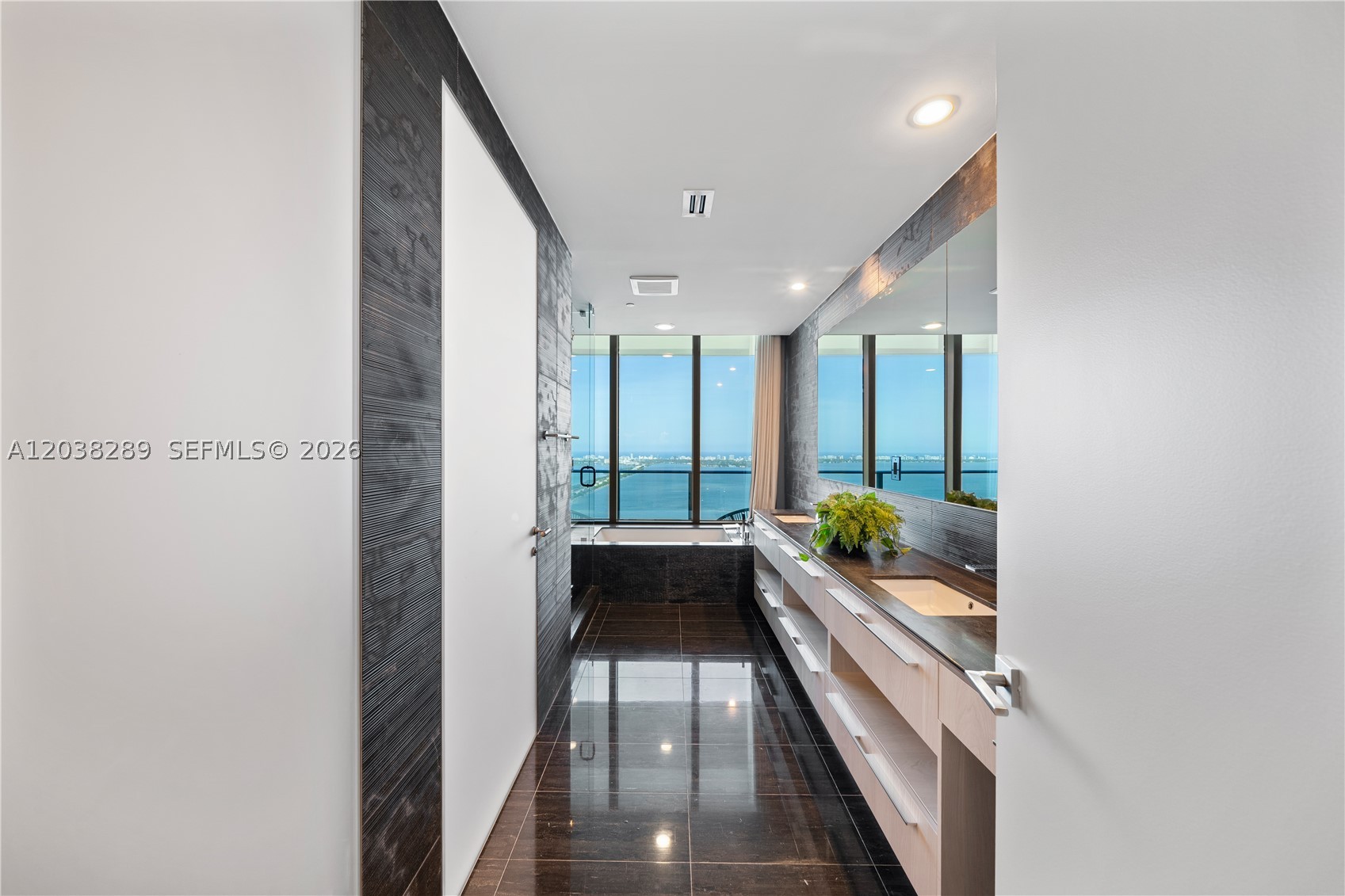 ONE PARAISO CONDO - Residential