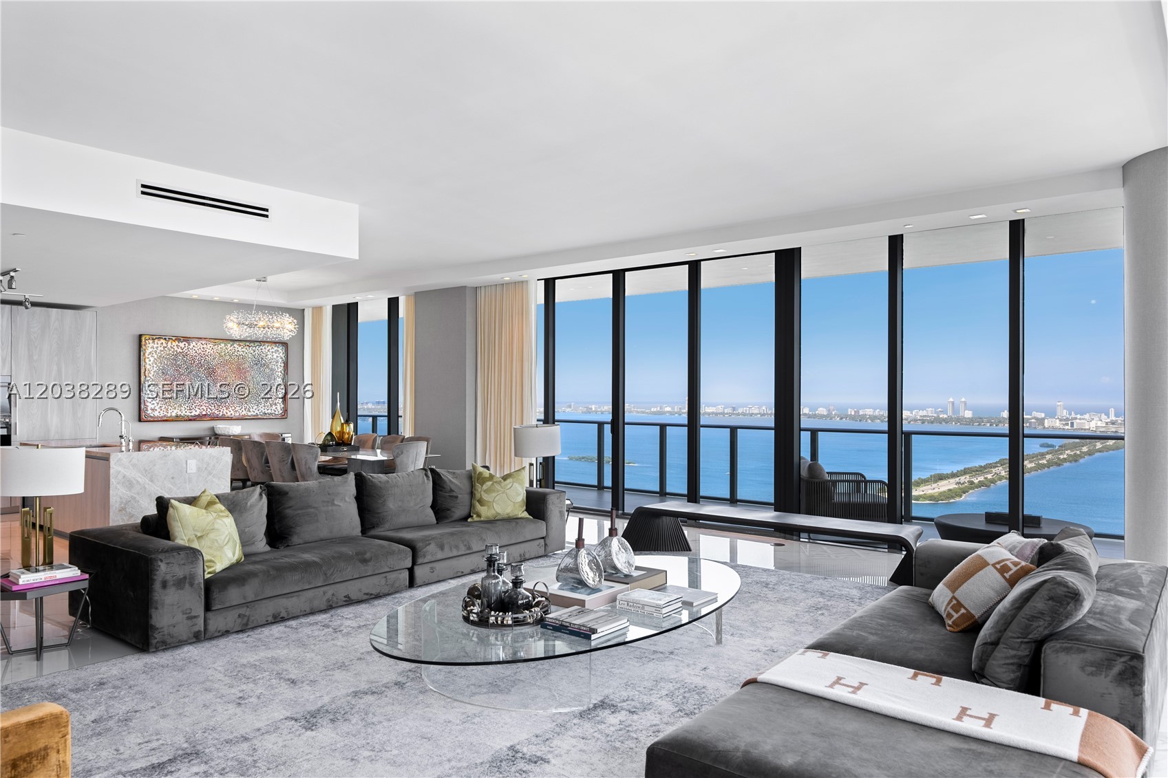 ONE PARAISO CONDO - Residential