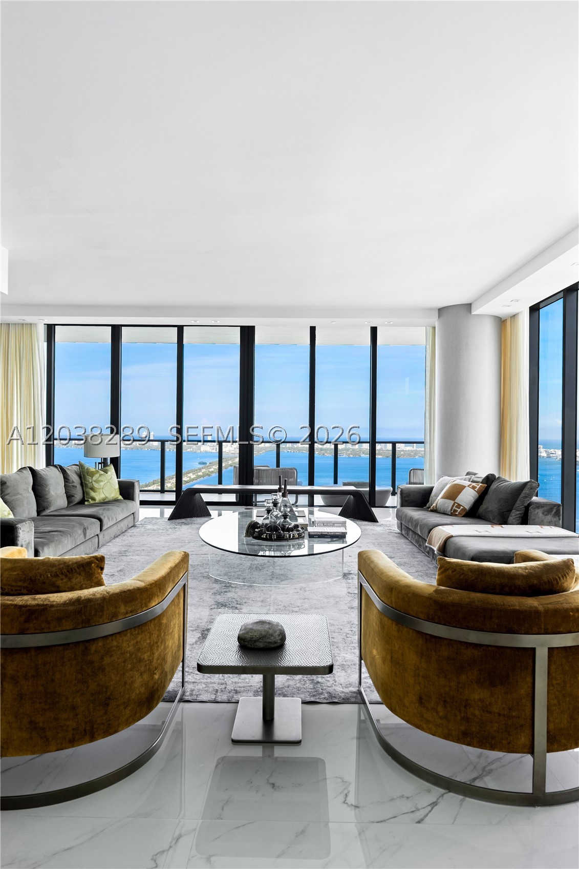 ONE PARAISO CONDO - Residential