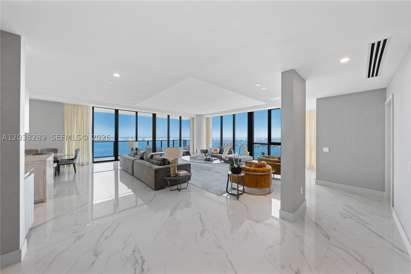 ONE PARAISO CONDO - Residential