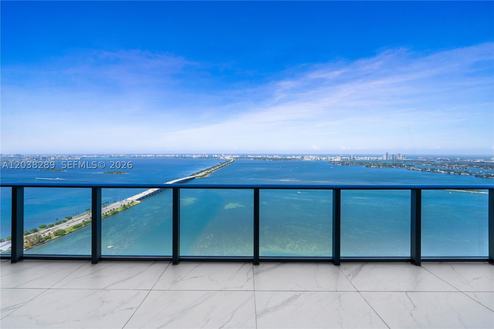 ONE PARAISO CONDO - Residential