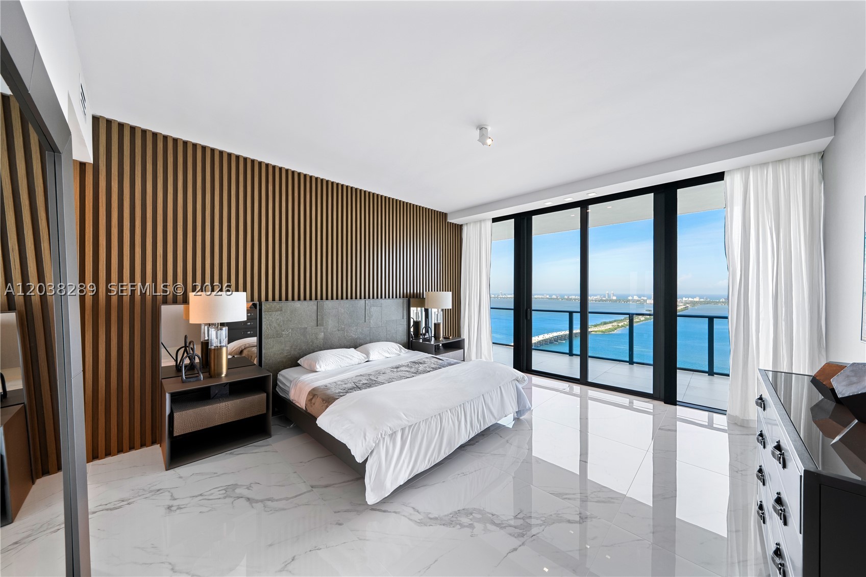ONE PARAISO CONDO - Residential