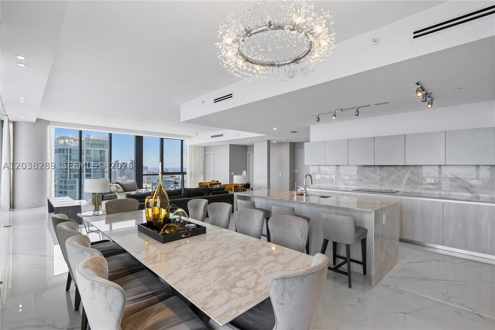 ONE PARAISO CONDO - Residential