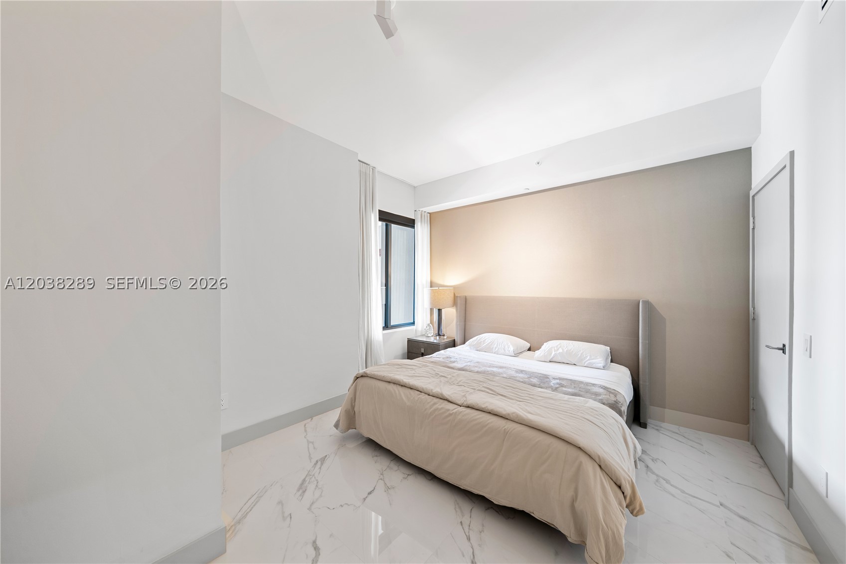 ONE PARAISO CONDO - Residential