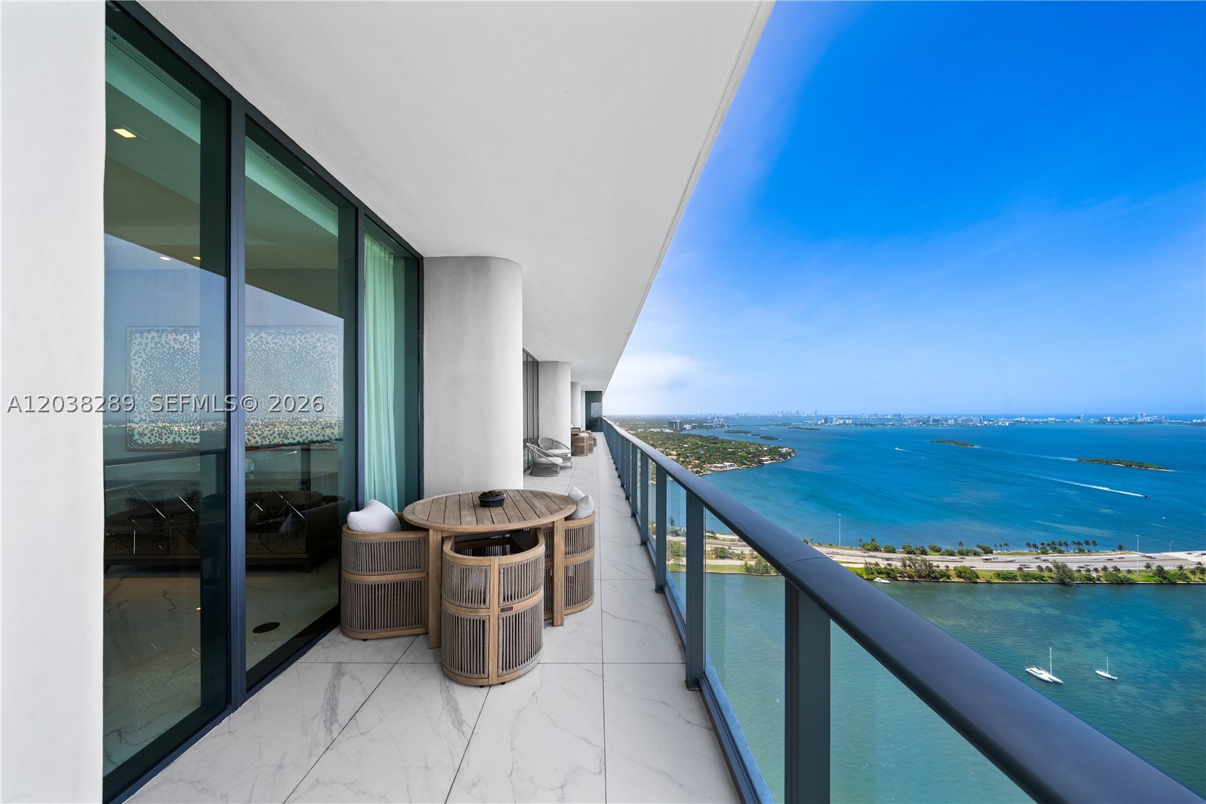 ONE PARAISO CONDO - Residential