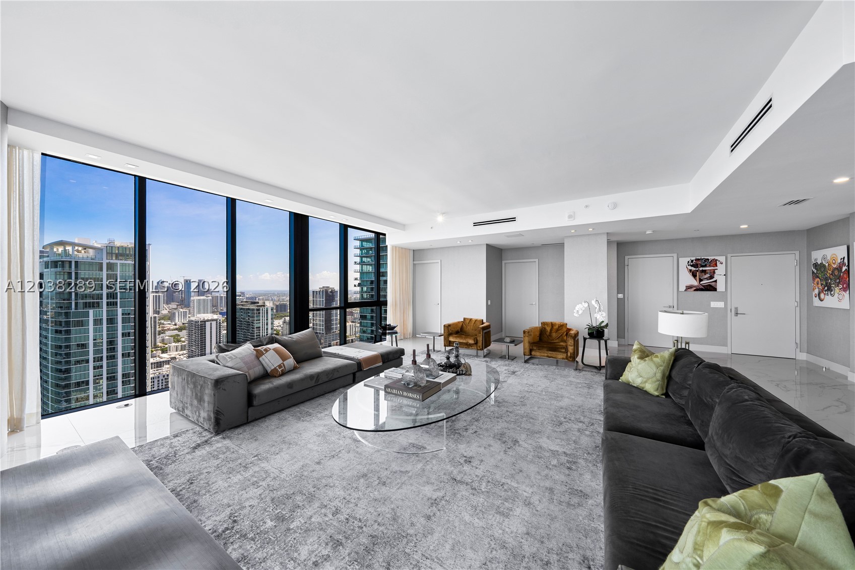 ONE PARAISO CONDO - Residential