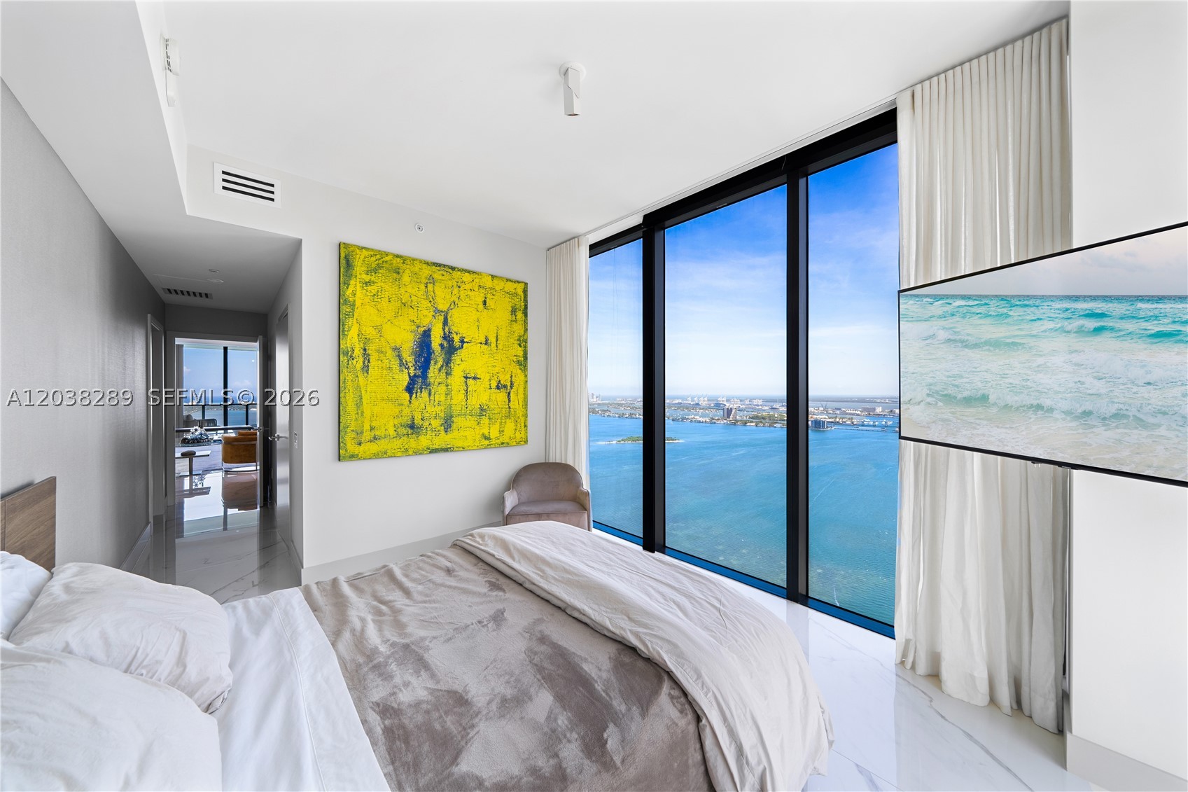 ONE PARAISO CONDO - Residential