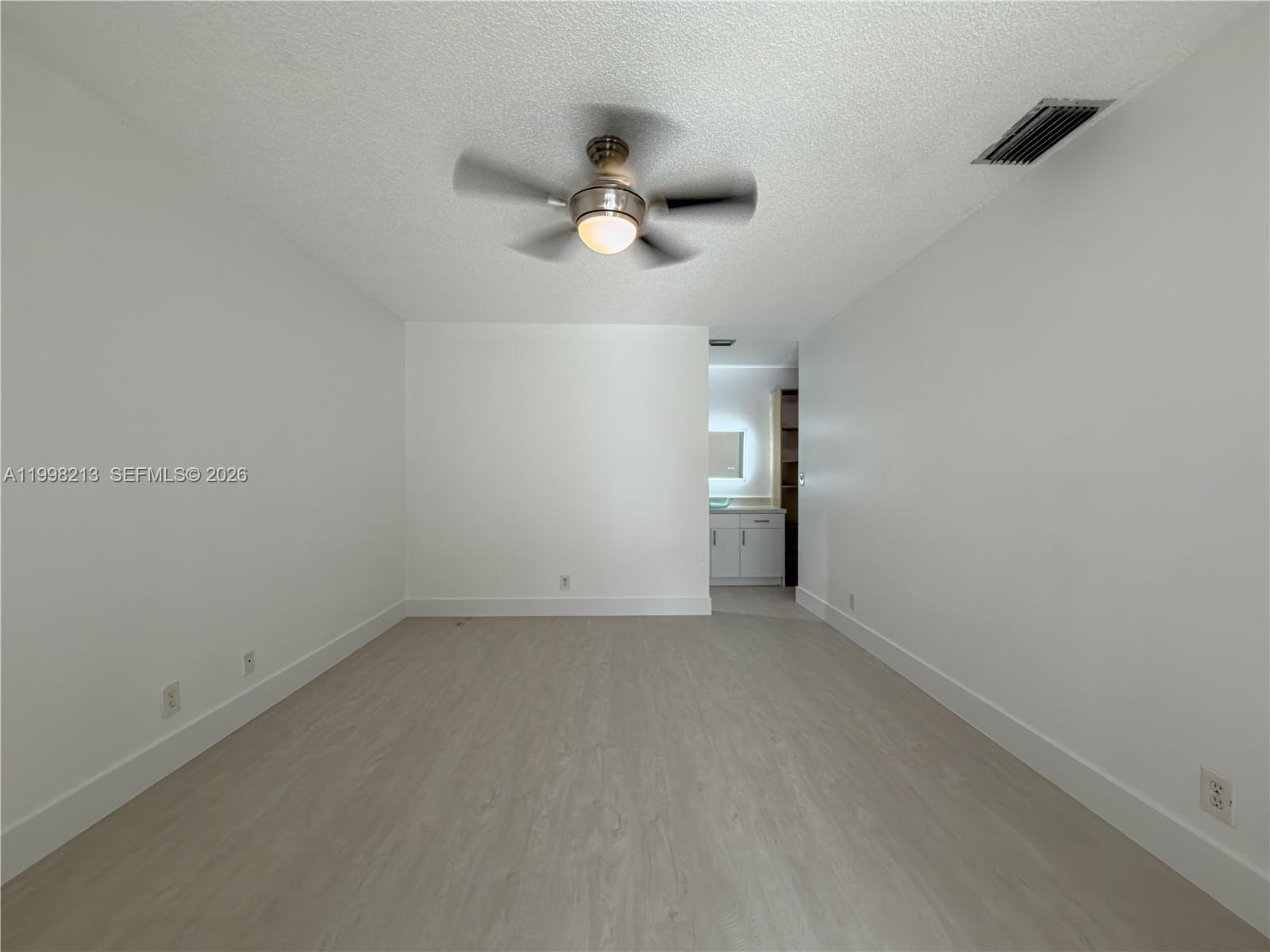 KARANDA VILLAGE VI-C COND - Residential