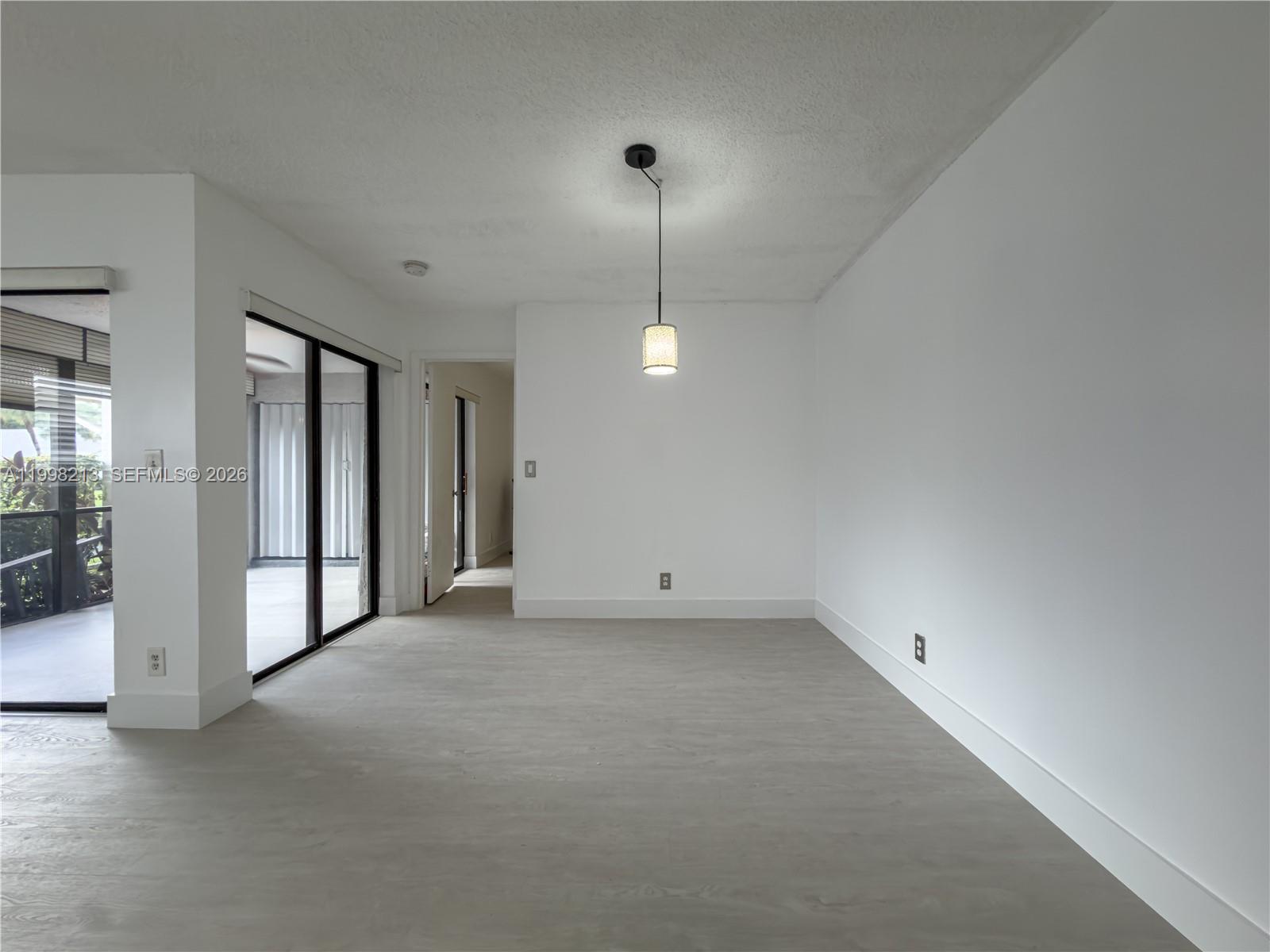 KARANDA VILLAGE VI-C COND - Residential