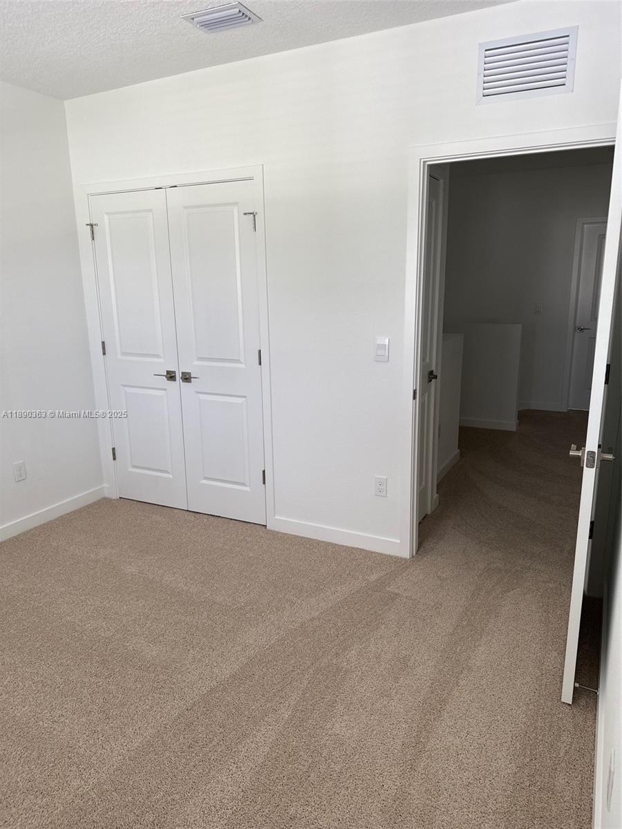 HAVERHILL COURTS - Residential Lease
